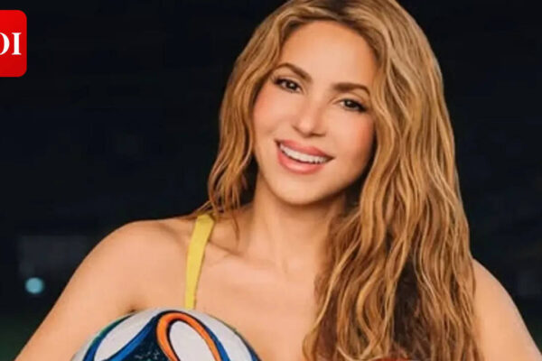Shakira headlines FIFA World Cup opening ceremony; perfroms 'Dai Dai' anthem as Mexico faces South Africa - WATCH |