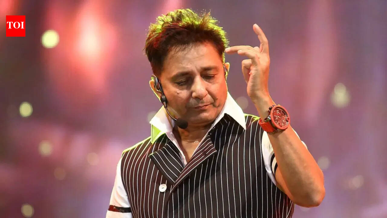 Sukhwinder Singh: 'Main iss gaane ka hissa hi nahi tha pehele': Sukhwinder Singh says he was never supposed to sing ‘Beedi Jalaile' in ‘Omkara’ | Hindi Movie News