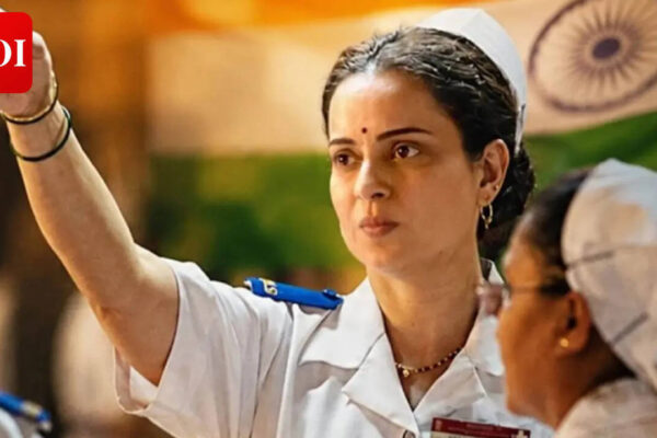 'Bharat Bhhagya Viddhaata' box office collection Day 3: Kangana Ranaut starrer sees good growth but trails behind 'Haunted 3D' and 'Main Vaapas Aaunga' |