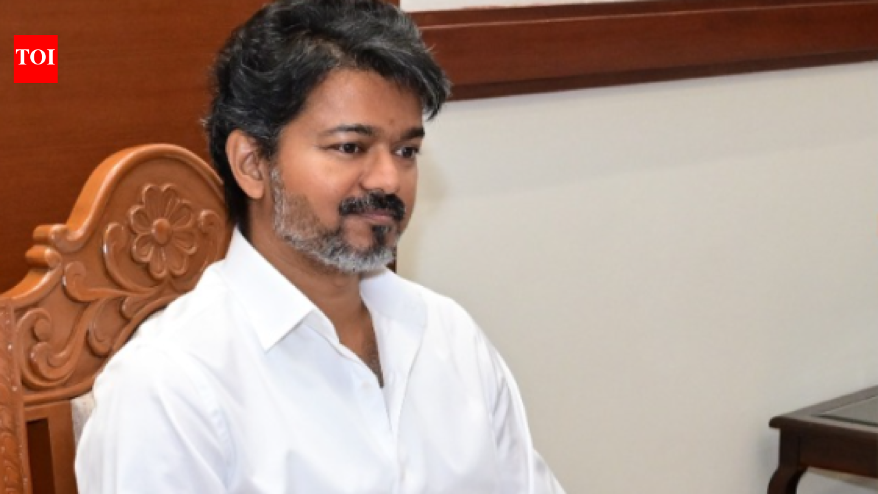 Former MLAs, MPs and senior leaders from AIADMK, BJP and other parties join Vijay’s TVK | Chennai News