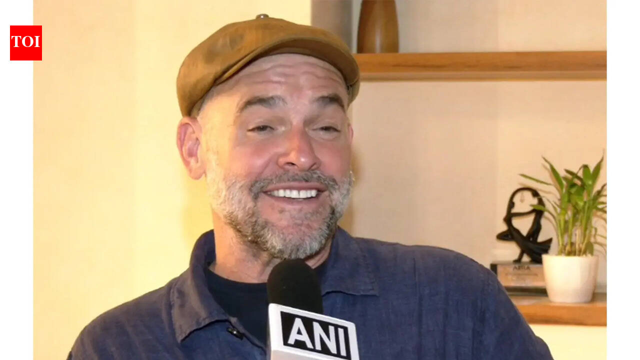 Paul Blackthorne recalls Aamir Khan’s washroom pep talk before ‘Lagaan’ scene: 'I just froze and thought, Oh, God' |
