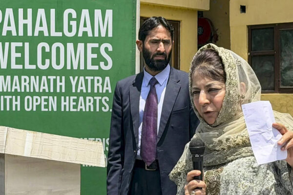 Protecting Amarnath yatris collective duty of Kashmiris, says Mehbooba | Srinagar News