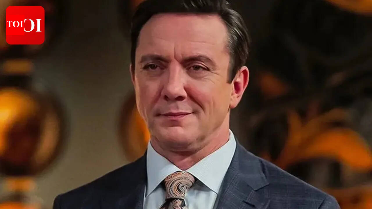 Harry Potter: Peter Serafinowicz joins 'Harry Potter' series; set to bring Peeves the Poltergeist to screen for first time |