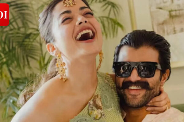 Rashmika Mandanna introduces herself as 'Rashmika Mandanna Deverakonda' at scholarship event with Vijay Deverakonda - Watch |