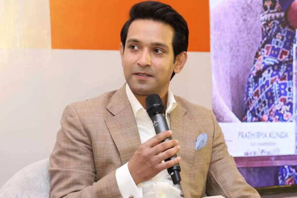Vikrant Massey reveals his family was targeted by cybercrime: 'Money was deducted from my wife’s account twice' |