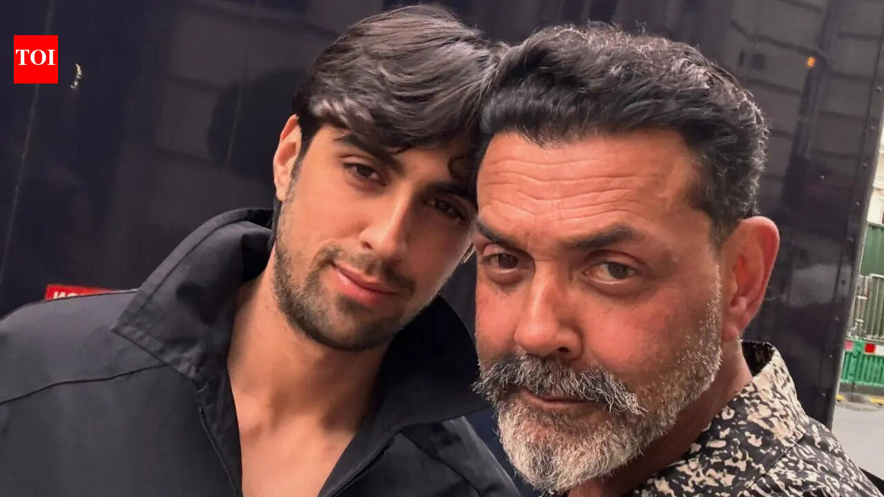 Bobby Deol wishes son Aryaman on his birthday: 'Love you most' |