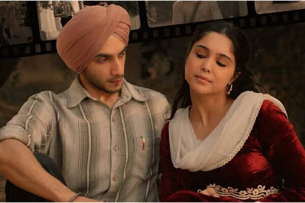 'Main Vaapas Aaunga': Man accused of being paid to cry at Imtiaz Ali's film screening clarifies viral emotional video with Vedang Raina, says 'I’m the guy, not hired' | Hindi Movie News