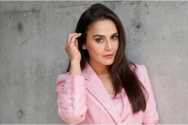 Preity Zinta moves into luxury Pali Hill flat, to pay Rs 6 lakh monthly rent |