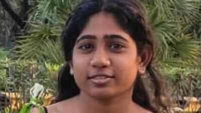 21-year-old NEET aspirant dies after falling from 3rd floor in Indore | Indore News