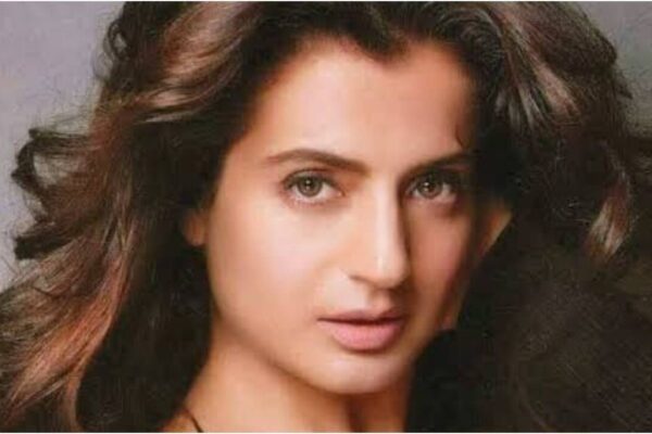Ameesha Patel on why audiences can never forget iconic characters as 'Gadar' clocks 25 years: 'You still love Shah Rukh Khan as Raj, Kajol as Simran, Madhuri as the 'Dhak Dhak' girl' |