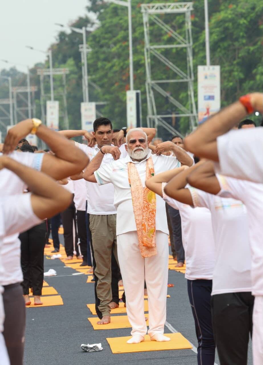 'It connects everyone': PM Modi leads Yoga Day celebrations from Kolkata's Red Road — in pictures | India News