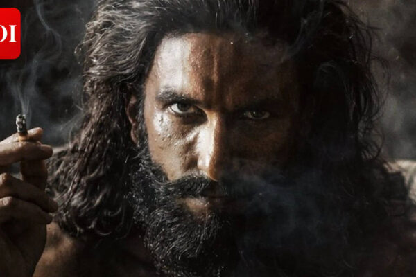 Dhurandhar Movie: Ranveer Singh's Rs 325 crore 'Dhurandhar' pay stuns industry; Beats India's biggest stars like Rajinikanth and Shah Rukh Khan | Hindi Movie News