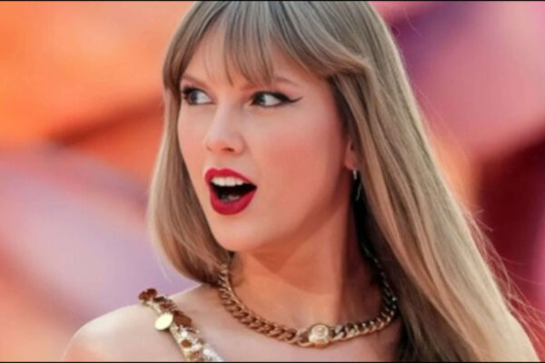 Taylor Swift: Quote of the day from Taylor Swift: ‘Fearless is not the absence of fear… Fearless is living in spite of those things that scare you to death’ |