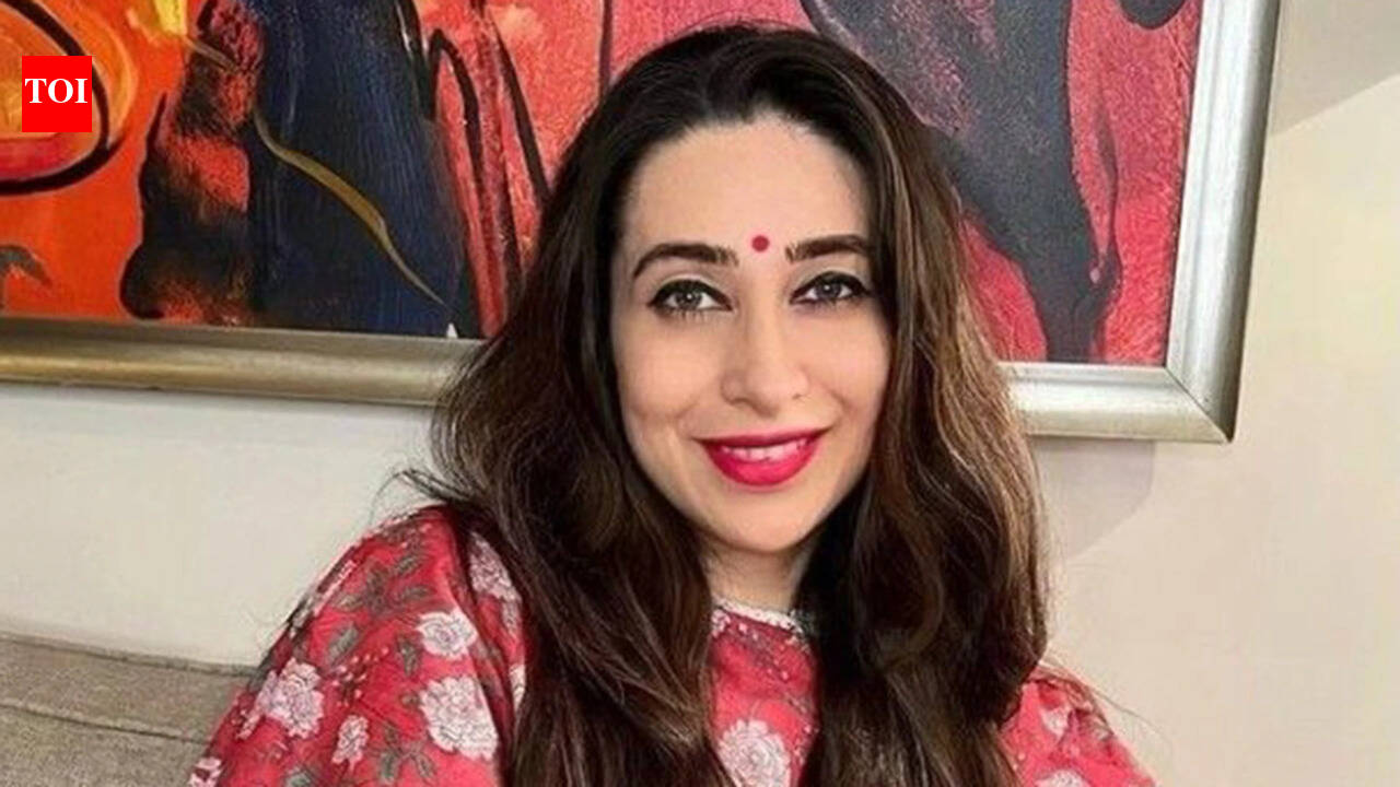 Karisma Kapoor celebrates 35 years of her debut film 'Prem Qaidi': 'My first movie released four days before my 17th birthday' | Hindi Movie News