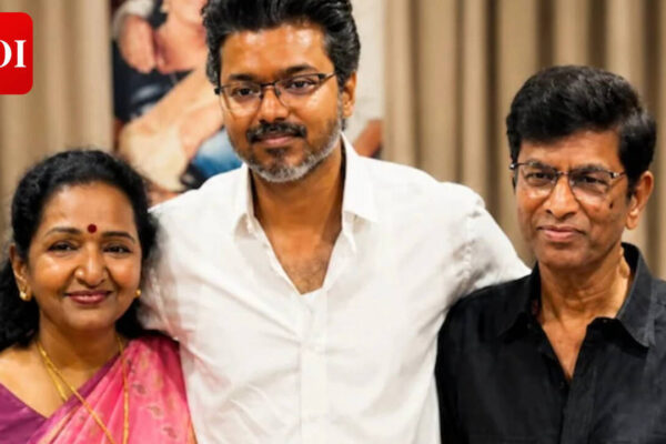 Shoba reveals Vijay's first question to his father, SA Chandrasekhar, after swearing in as Tamil Nadu CM |