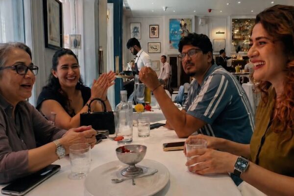Sara Ali Khan and Sharmila Tagore join Pakistani actor Kubra Khan’s birthday celebration in London; video goes viral | Hindi Movie News