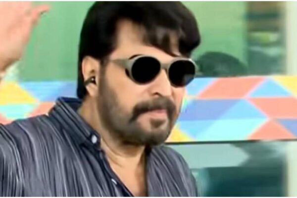 Mammootty arrives in New Delhi with Dulquer Salmaan and family for Padma Bhushan ceremony; Rashtrapati Bhavan honour on June 23 | Malayalam Movie News