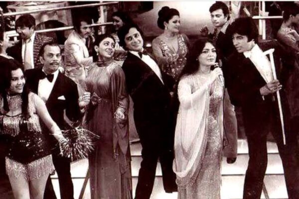 Bindu recalls Parveen Babi talking only about Amitabh Bachchan after her nervous breakdown: 'She must be loving him, we don't know' | Hindi Movie News