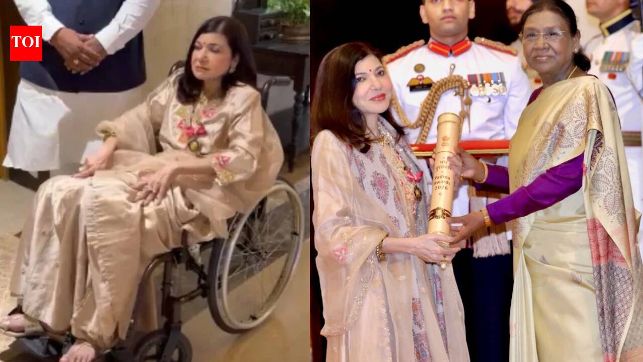 Alka Yagnik addresses health concerns after wheelchair video from Padma awards goes viral, says she is recovering well; thanks President Droupadi Murmu and PM Narendra Modi | Hindi Movie News