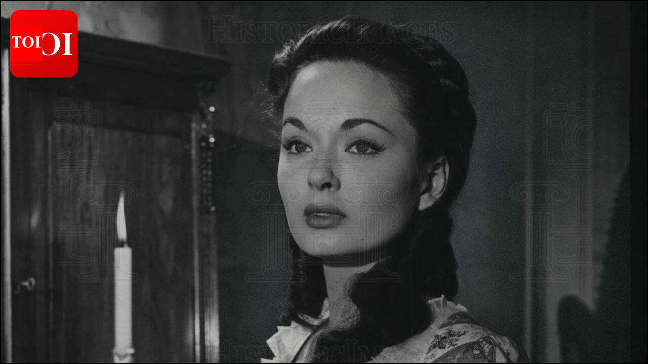 ‘Mildred Pierce’ and ‘Chip Off the Old Block’ star Ann Blythe passes away at 98 |