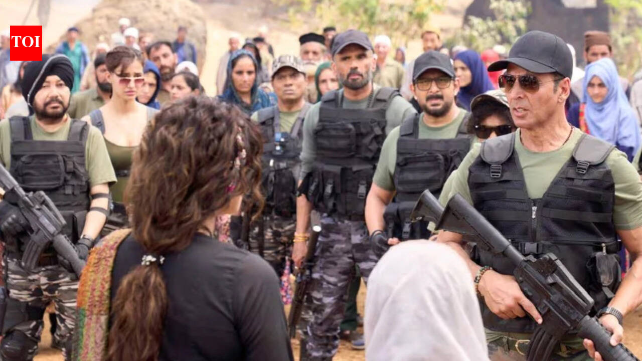 Welcome To The Jungle Full Movie Collection: 'Welcome to the Jungle' box office collection Day 2 [LIVE]: Akshay Kumar and Suniel Shetty starrer is eyeing Rs 40 crore worldwide | Hindi Movie News