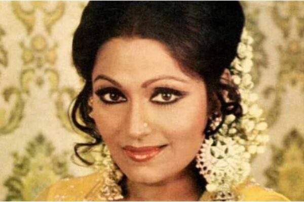 Bindu revealed she stopped Yash Chopra's ‘Joshila’ shoot for two hours over bikini scene: 'You never told me about this earlier' |