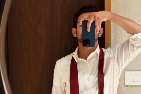 At 16, this actor cleaned tables at a coffee shop, bought his house in Mumbai at 24, went on to win a National award with Shah Rukh Khan | Hindi Movie News