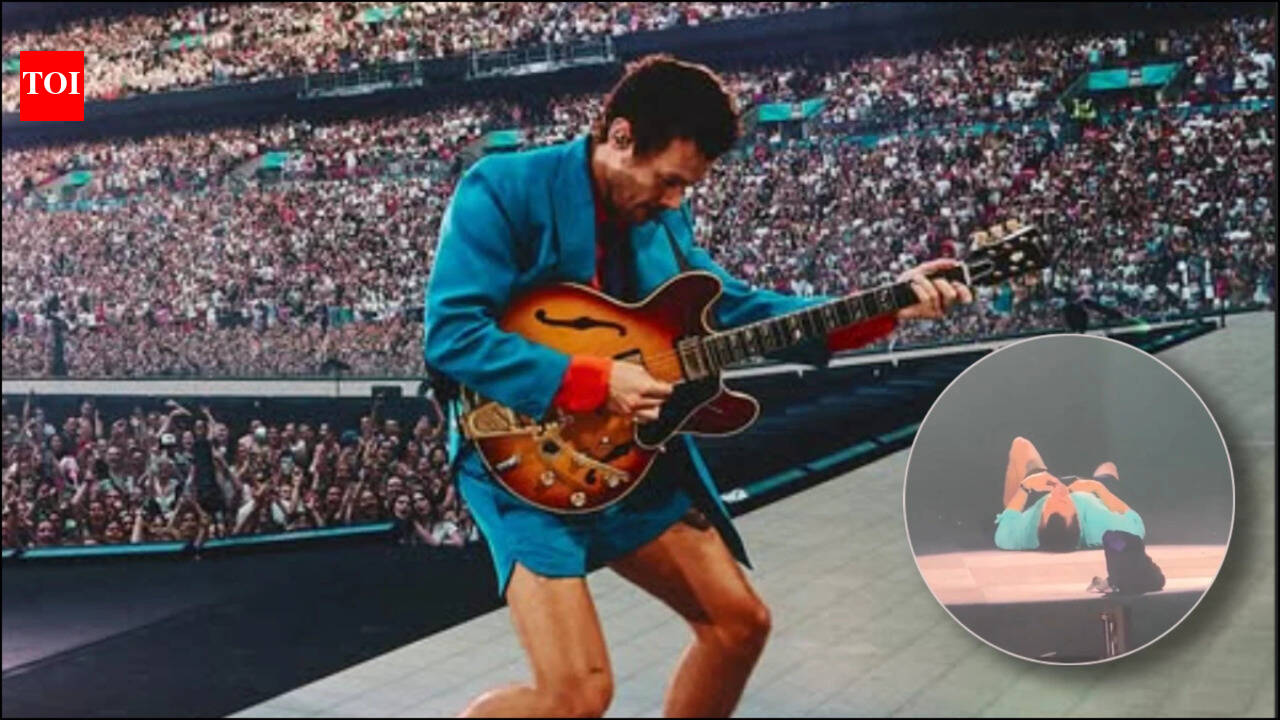 Harry Styles collapses on stage after choking on water; Worried fans raise concern: 'Why didn’t any of his team notice?' |