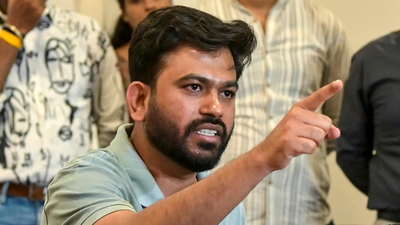 'Farmers' leaders under house arrest': CJP's Abhijeet Dipke levels fresh charge amid Jantar Mantar stir | India News