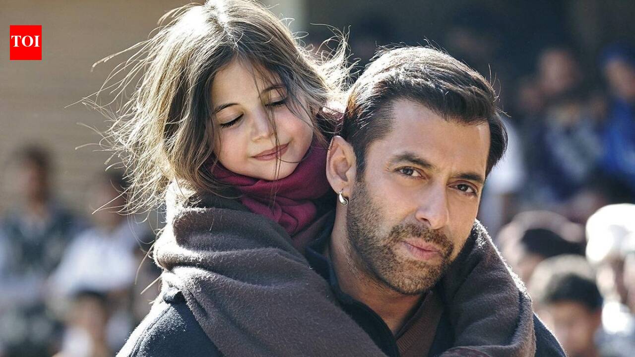 Salman Khan's co-star spit chicken in his hand 20 times during 'Bajrangi Bhaijaan' shoot: 'It's not even his own kid and he's getting..' |