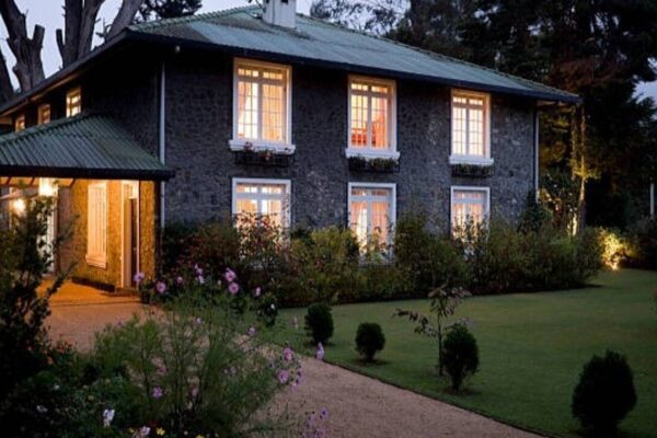 House Name Ideas: 5 house name mistakes to avoid before installing your nameplate