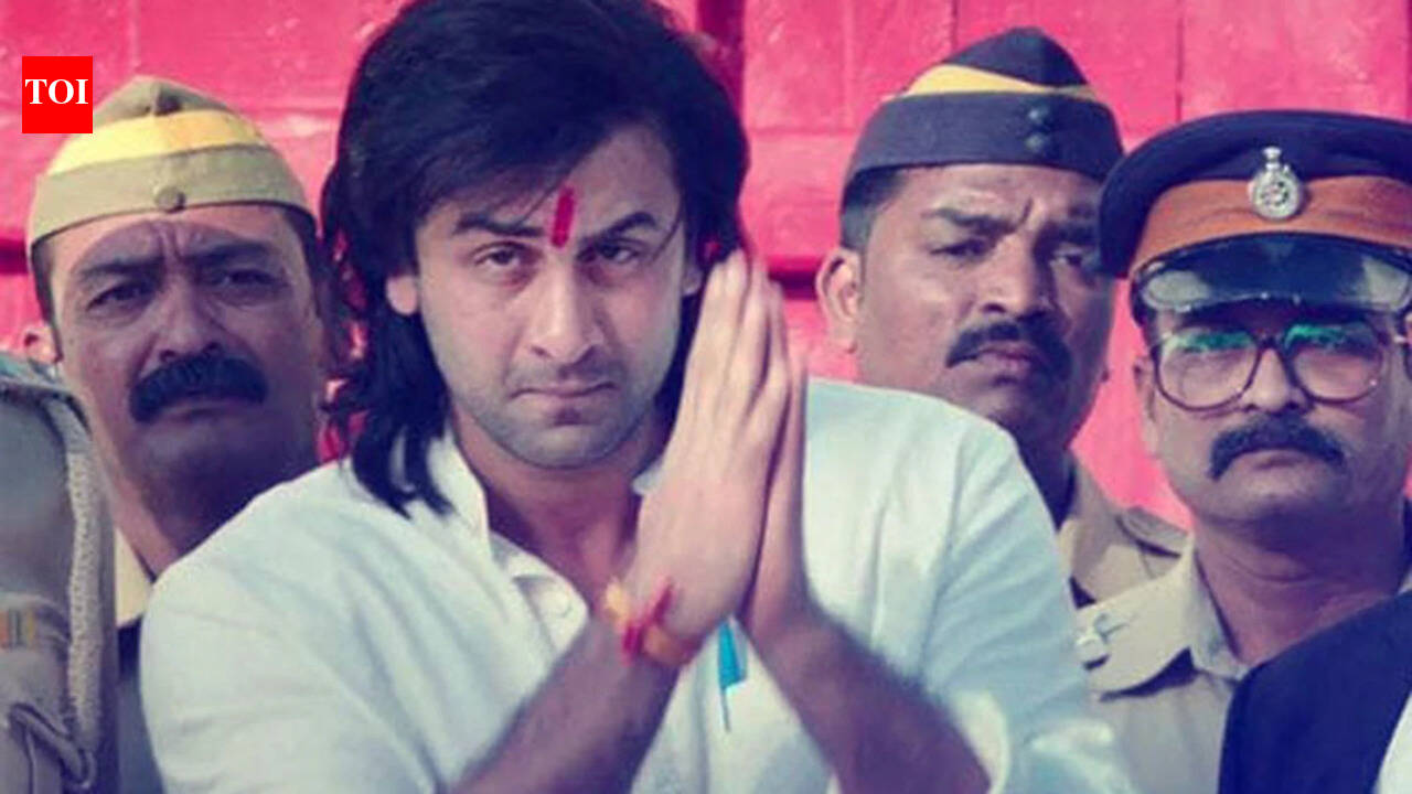 8 Years of 'Sanju': Ranbir Kapoor's extraordinary transformation into Sanjay Dutt still leaves fans in awe | Hindi Movie News