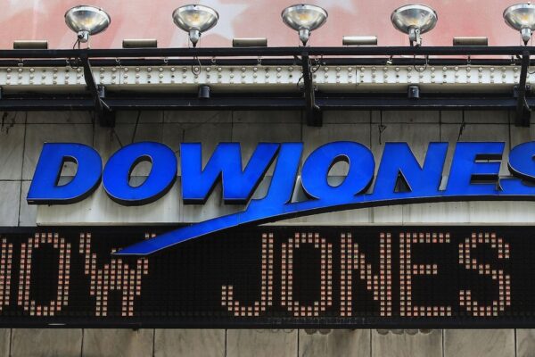 Dow Jones closes above 52,000 for the first time courtesy a debutant; Details here