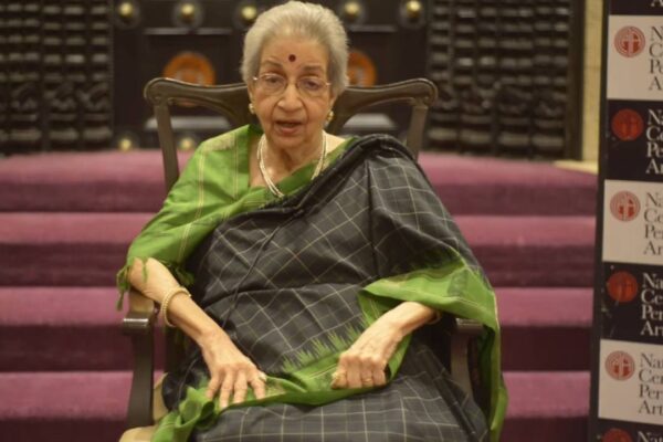 Vijaya Mehta Death News: Veteran Marathi theatre legend Vijaya Mehta passes away at 91 | Marathi Movie News