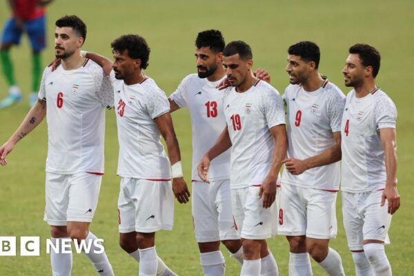 Iran says staff blocked from entering US after players given World Cup visas