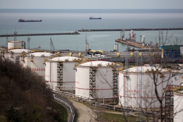 UAE oil exports soar to 85% of Abu Dhabi's pre-war levels, says IEA