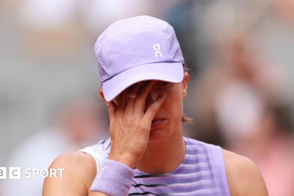 No previous French Open champions left - who will seize chance?