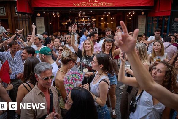France bans alcohol consumption at music festival events under red headwave alert