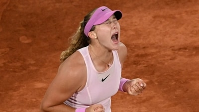 Russia's Mirra Andreeva dominates Ukraine's Marta Kostyuk to reach French Open women's singles final