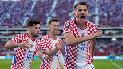 FIFA World Cup: Ante Budimir scores as Croatia stay alive, Panama knocked out
