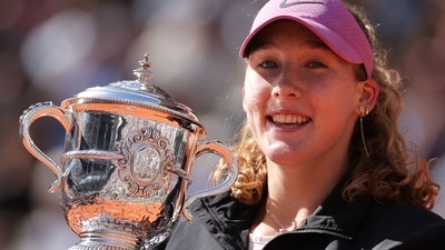 Does Mirra Andreeva have a boyfriend? All we know as 19-year-old Russian wins first Grand Slam title at French Open