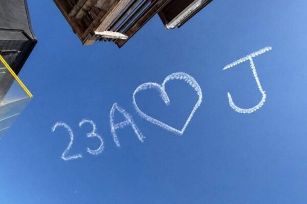 Adam Sandler Anniversary: Adam Sandler's grand 23rd anniversary gesture: Actor writes his and wife Jackie's initials on the sky; 'Love you forever' |