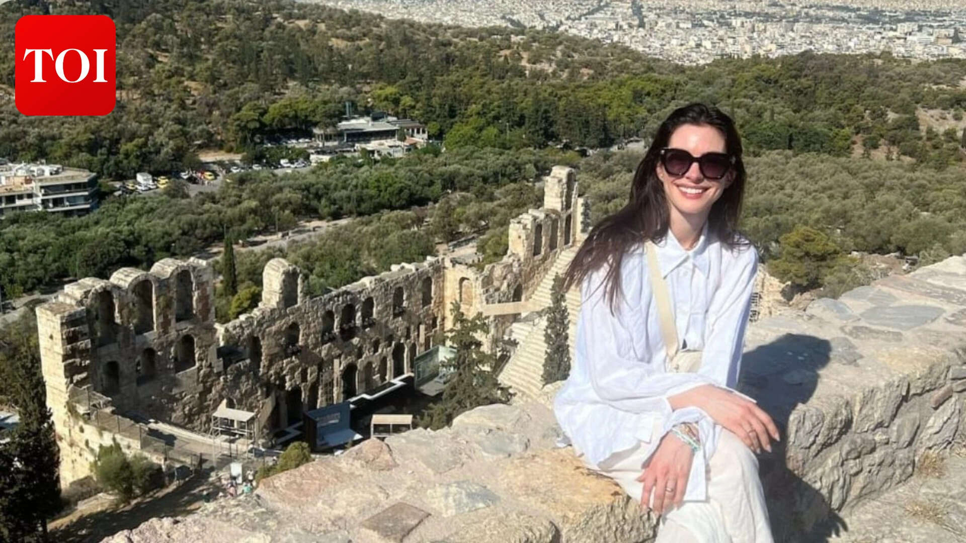 Anne Hathaway: ‘Congratulations!’ : Fans shower Anne Hathaway with love after baby no. 3 announcement | English Movie News