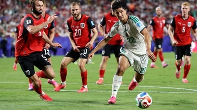 Austria, Algeria trade goals in stoppage time, both advance at World Cup with stunning 3-3 draw