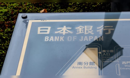 Bank of Japan raises benchmark rate to a 31-year high, Yen weakens