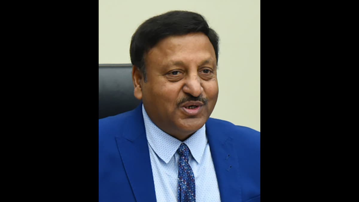 HDFC Bank taps Ex-CEC and former finance secretary Rajiv Kumar as chairman in major boardroom move