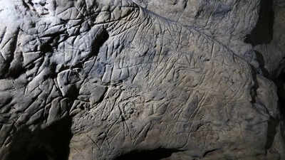 Britain'S Oldest Prehistoric Art: Britain’s oldest known prehistoric art confirmed in Derbyshire Cave, dating back more than 13,000 years | World News