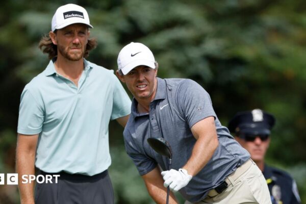 US Open 2026: Clark in control as wind derails McIlroy and Scheffler at Shinnecock Hills