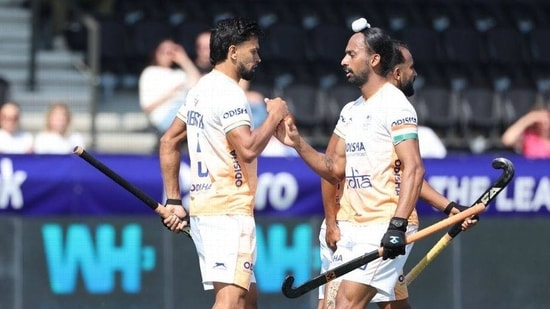 IND vs PAK LIVE Score, FIH Pro League 2026: India turn the tide after early setback, lead 2-1 vs Pakistan at halftime