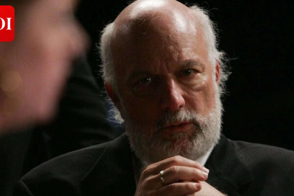 Burrows: Remembering James Burrows: The Theatre Rat Behind Iconic Sitcoms |